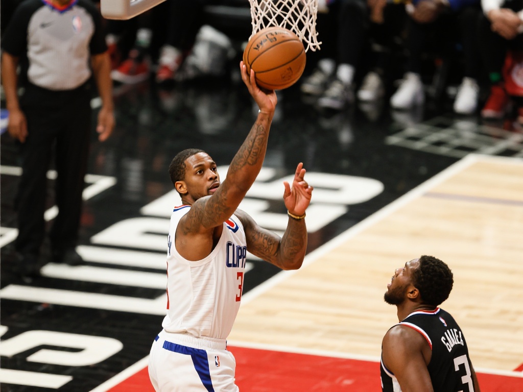 篮协深夜又 篮协深夜又